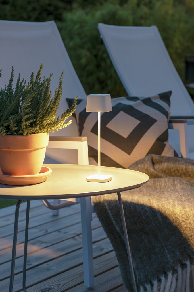 Oplaadbare buiten tafellamp | wit aluminium | modern | IP54 - Afbeelding 3